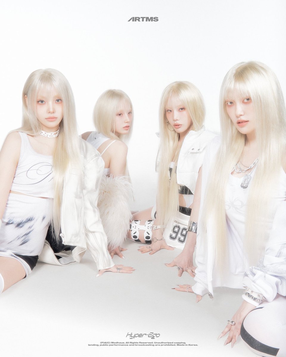 ARTMS_base's tweet photo. #ARTMS upcoming album <HYPER-EGO> will have two versions. 

Aura ver. (all white)
Trauma ver. (truck)

title track pre-release &amp; MV: July 24
album release and second lead* single: August 1

#아르테미스 #OURII
#Hyper_Ego https://t.co/d31d9IuzSV