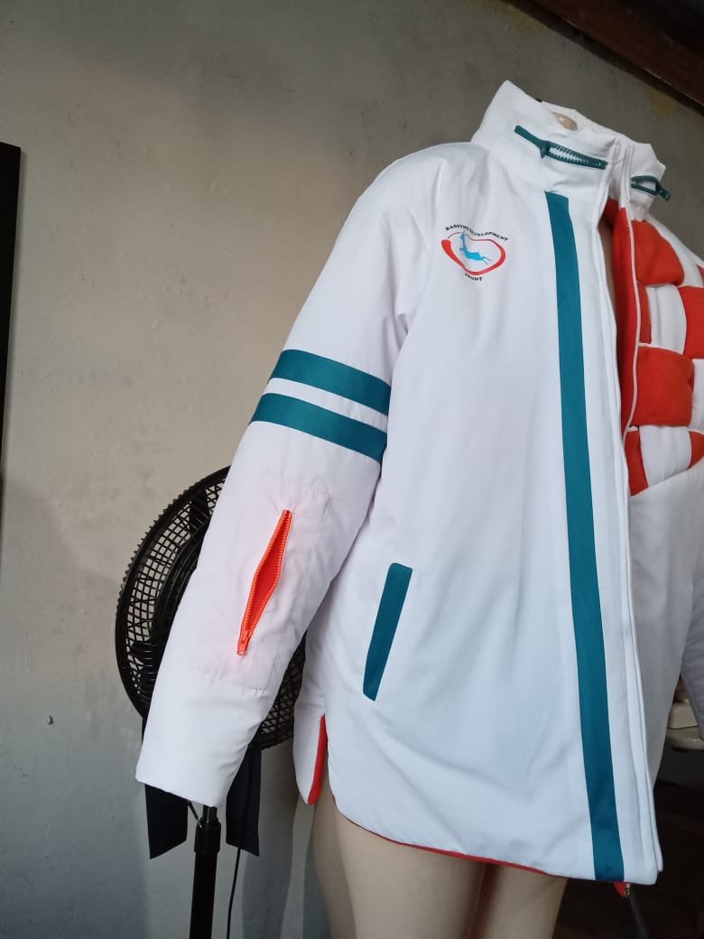 tebylek's tweet photo. @PolokoMokhele_ @TsepoThibankhoe Li ntle https://t.co/CjkSJZwrn5 shirt tse ntle le li jackets,ena ke motho oa Polasing.🤭 https://t.co/gItiXq8FmC