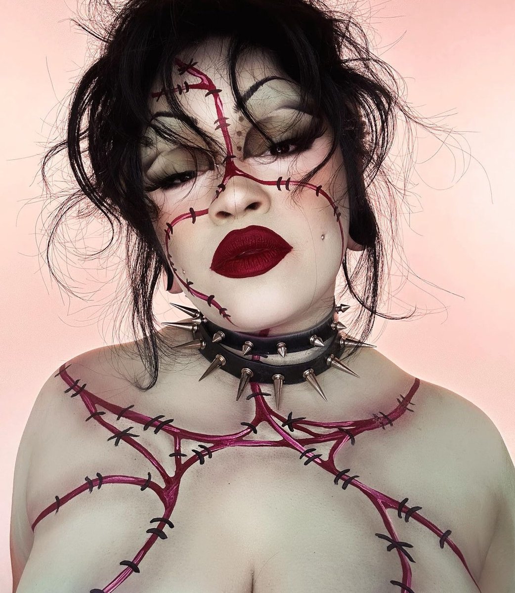 vampirittaa's tweet photo. Take My Soul but never My Heart
#makeup #facepaint #brideoffrankenstein #explorepage #halloween https://t.co/94EBhKyVXh