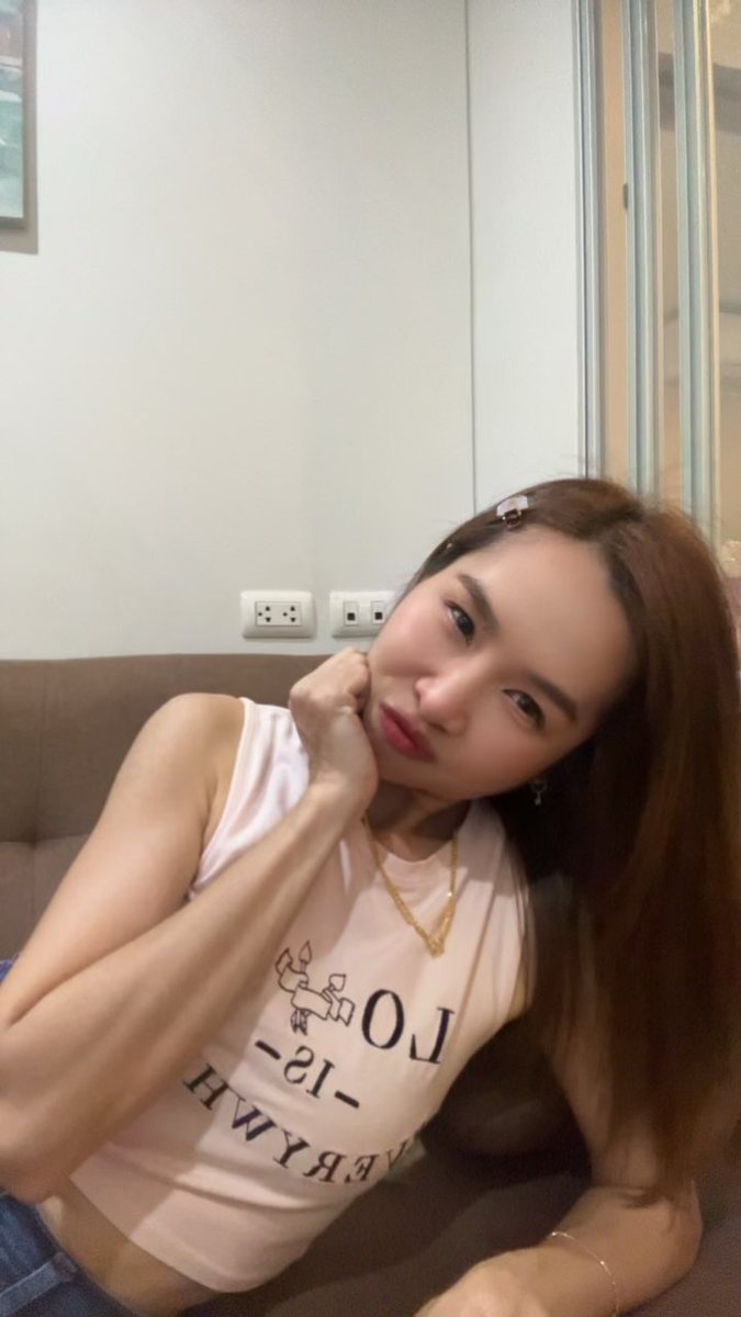 froszting's tweet photo. ..ไม่จำเป็นต้องมีหรอก คนคุย
เพราะเวลาเมา นั่งคุยคนเดียวได้
..ถึงไม่เมา ก็คุยคนเดียว 555
คุยเก่งด้วย ไม่เชื่อมาดูสิ😜

นอนล่ะ พรุ่งนี้มีงานเช้า ฝันดีเพื่อนๆ https://t.co/Or1pgFbIWb