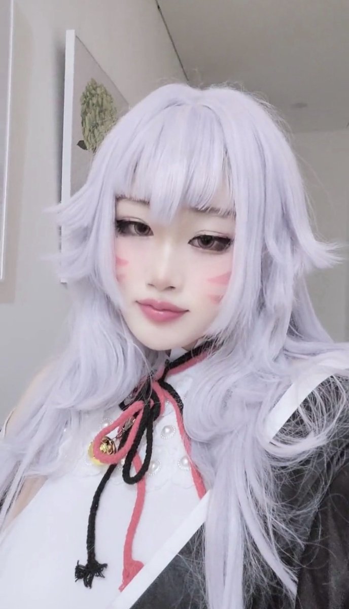 yuukideswa's tweet photo. It’s been 3 years since mama returned to heaven hehe we always love u 😘 

 #DrawKosaka #ninakosaka #cosplay https://t.co/kGWNRk7Mr1