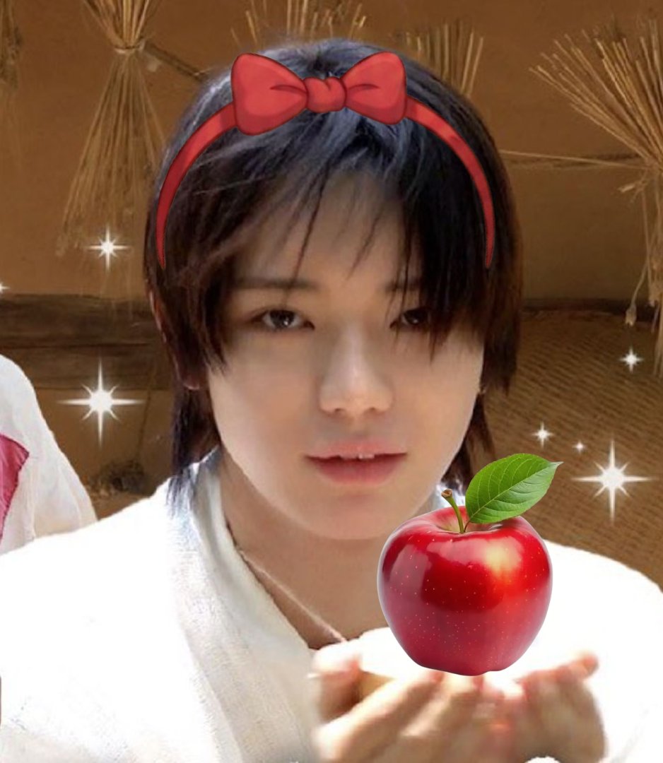 ryul4hart's tweet photo. he's literally disney princess snow white coded https://t.co/V0SRwcr1Yv