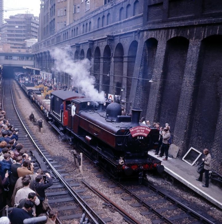 Lost___London's tweet photo. 55 years ago London Transport marked the end of its steam-hauled engineers trains with this farewell trip from Moorgate to Neasden seen here at Barbican on the 'Widened Lines' (latterly Thameslink, now abandoned) https://t.co/PggQMrXEEf