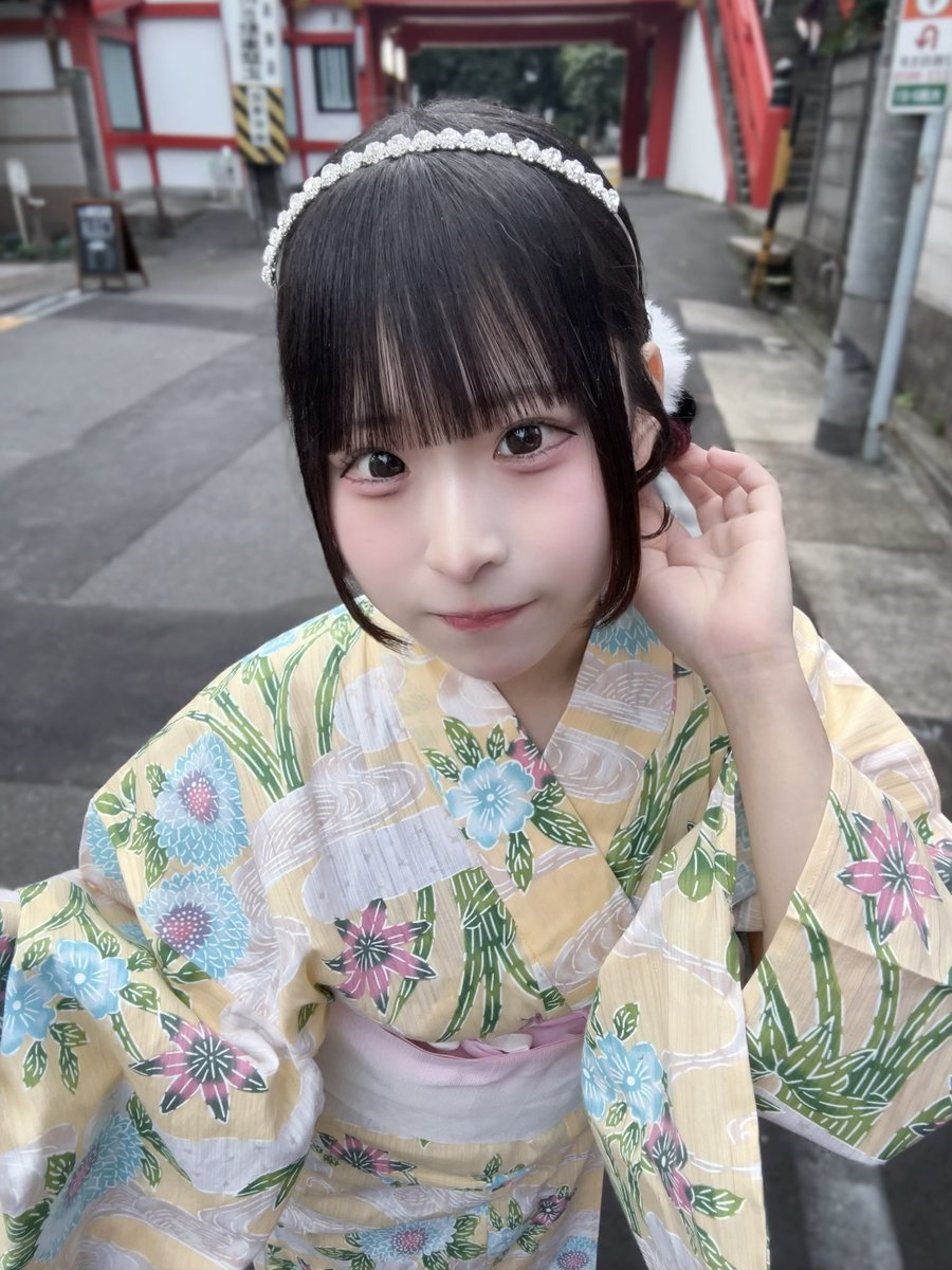 nico_glitch's tweet photo. ベビーカステラちょーだい！ https://t.co/6h2AptrBUT