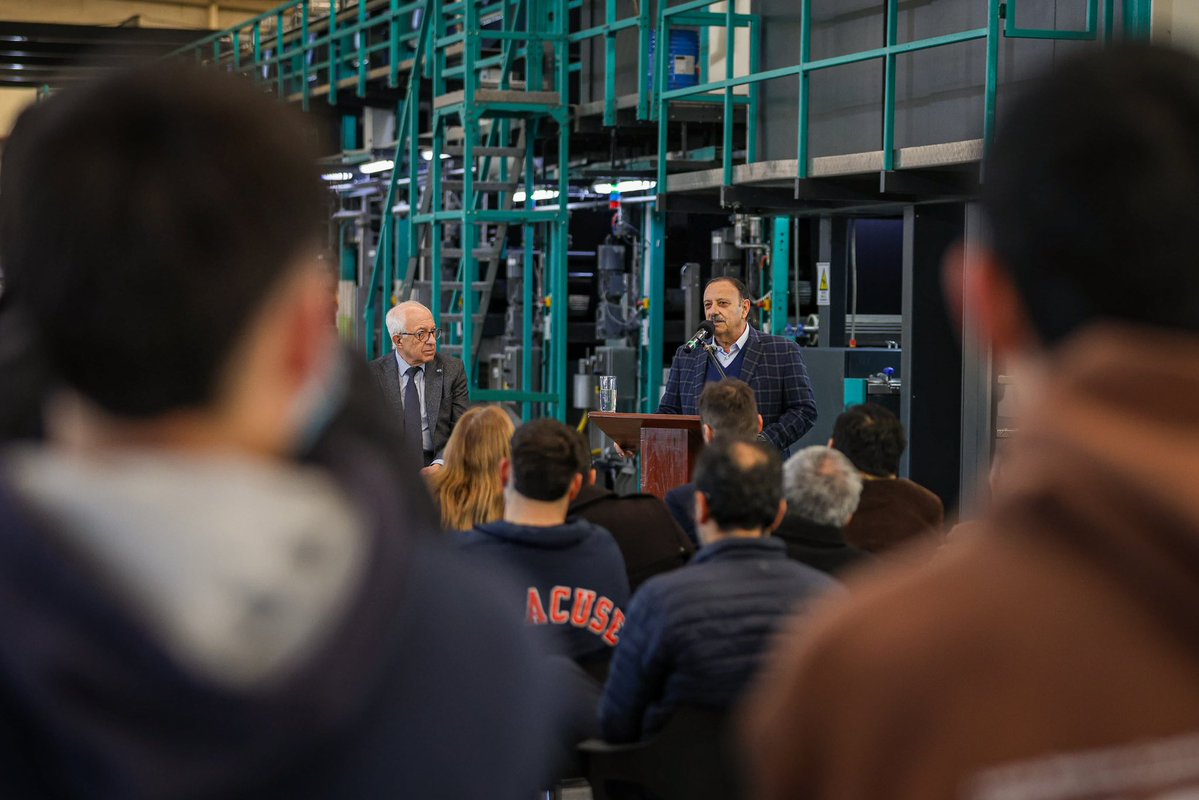 TeresitaMadera's tweet photo. Celebramos esta nueva inversión de Enod - Alpa Cladd, que permitirá reactivar dos plantas industriales, incorporar nueva tecnología y generar más de 150 puestos de trabajo para riojanas y riojanos. Cada nueva oportunidad laboral es una puerta que se abre para muchas familias. https://t.co/KP9nI0BVmr