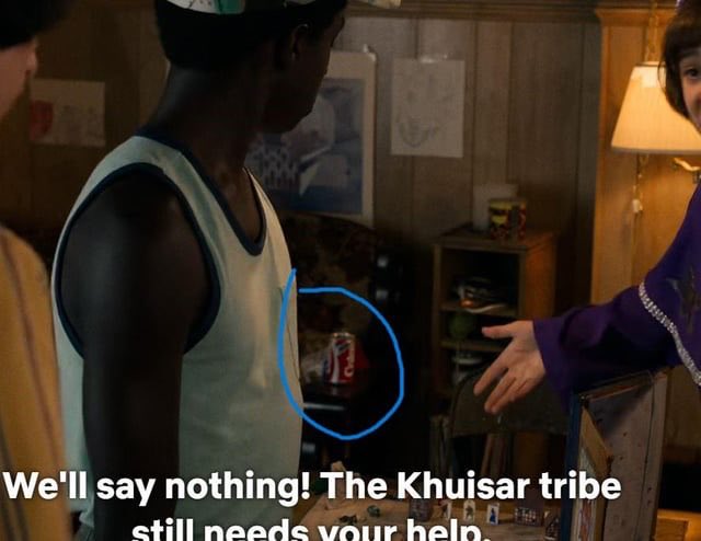 LoveWinsTruther's tweet photo. OH MY GOD

Someone on Reddit found that this can changes from classic Coke to New Coke mid scene right when Mike tries to quit the DND game early and changes back when he goes to apologize to Will! Also it’s right next to this thing giving Blue and Red pill imagery #lovewinsgate https://t.co/GqLhdeMKz6