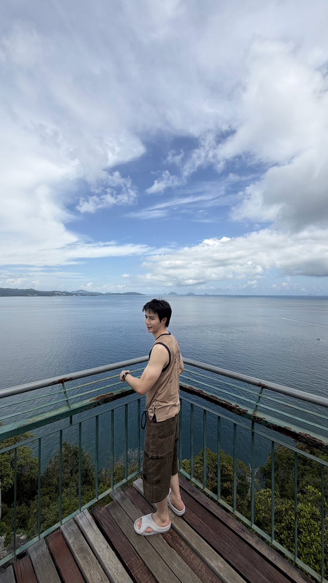 zee_pruk's tweet photo. Such a beautiful view. 🌤️ #ZeePruk https://t.co/YRdhvqJZFJ