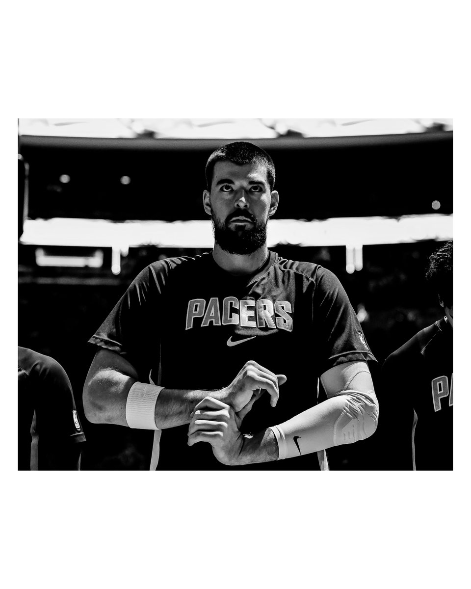Pacers's tweet photo. Photos we refuse to crop for social 🤌 https://t.co/3LM8mxgNPA