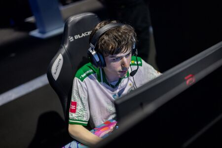 Vital Scrims tweet media