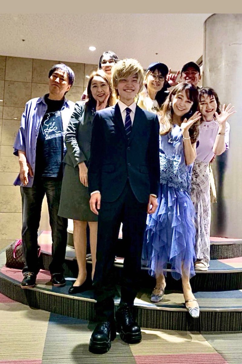 renasahi837697's tweet photo. #ヤングケアラー希望の光
無事に終わりました！
4月に『ファーザー・ローレンス』で共演させていただいた先輩方と😋☺️

お越し頂きました方々本当にありがとうございました！
今回全てが貴重な経験でした。

@renasahi837697 
#ヤングケアラー　

2026.7.6 https://t.co/QCM61J3yVE