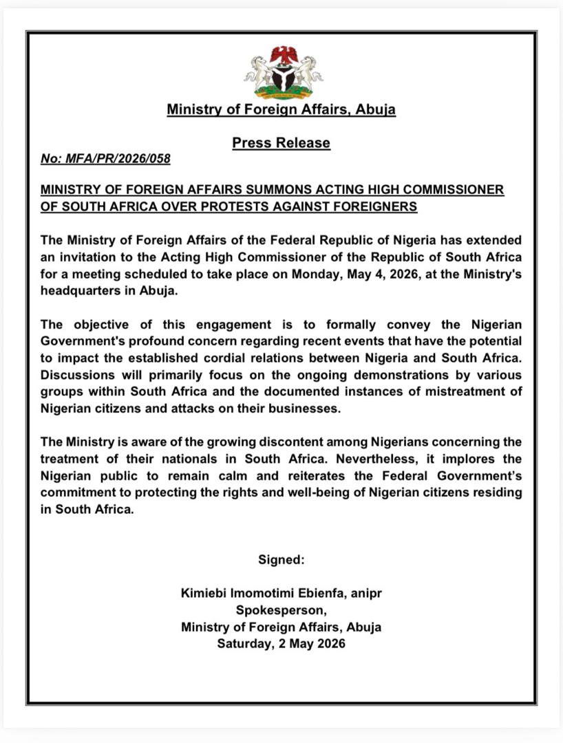 POTUSCinCUK's tweet photo. @NigeriaMFA Ghana’s decision to defer the state visit SA President Ramaphosa over xenophobic attacks is the right step and commendable. https://t.co/6FfehYpe8g