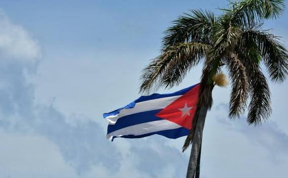 MaximoG52323499's tweet photo. Los yanquis mantienen un contexto de presión contra la Revolución: bloqueo petrolero, apagones prolongados y contracción del 7,2%. Aún en estas circunstancias, Venceremos!
#CubaEstáFirme #DeZurdaTeam #CubaPorLaVida #FuerzaVenezuela https://t.co/fFtMll51Oy