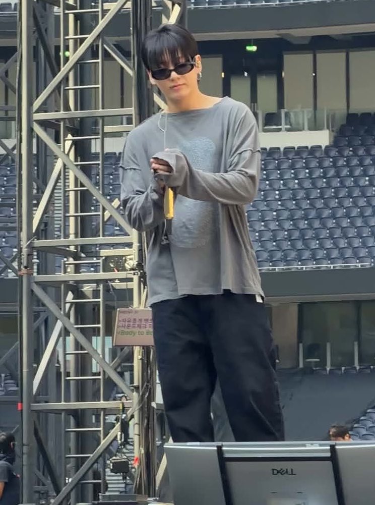CK_9197's tweet photo. Jungkook😎😍
London Day 2 https://t.co/OKpIDg8LZC