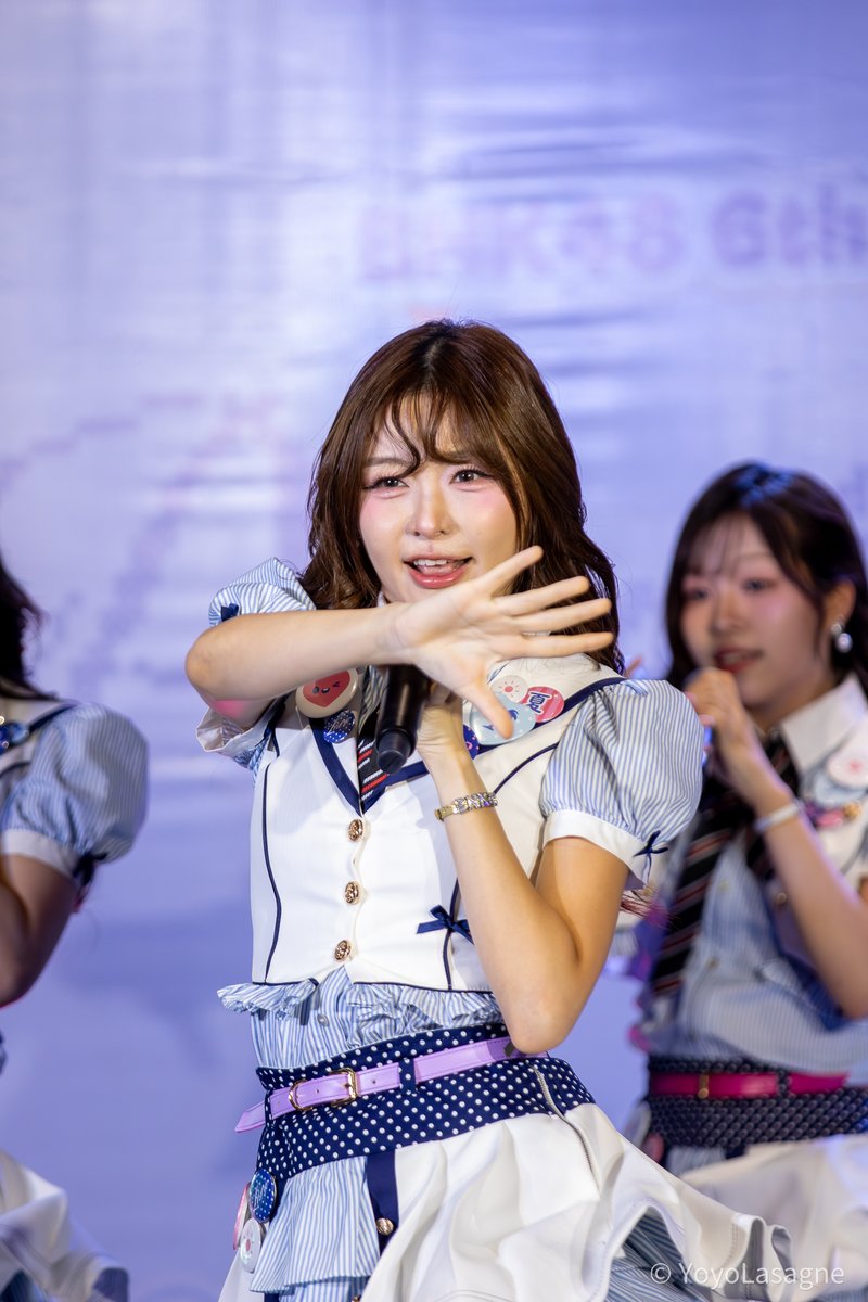 Solrinz's tweet photo. พี่แนลบอกถ่ายมาแล้ว ลงให้ดูด้วย~~

[NallBNK48 Ponytail to Shushu roadshow @ Central Chonburi on 28-June-2026 (Sun)]

More pics >> https://t.co/YfOqE1zabR

#NallBNK48
#BNK48 https://t.co/h7BEQea3s0
