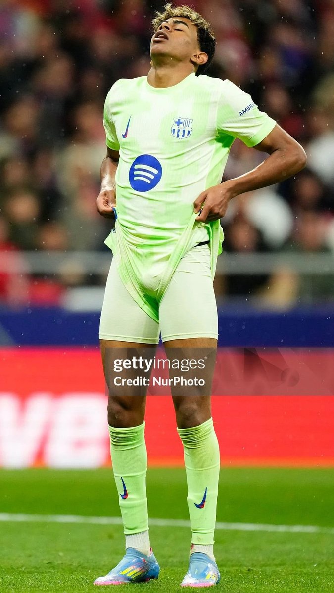 gayboyz21's tweet photo. Lamine Yamal https://t.co/870SilITrA