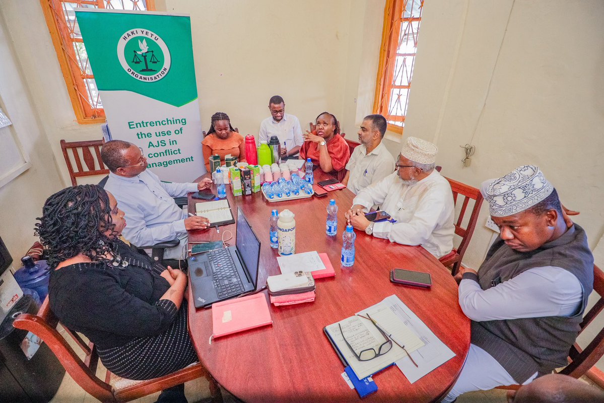 HakiYetuOrg's tweet photo. The Alternative Justice System (AJS) complements the formal justice system by providing accessible, community-centred pathways for resolving disputes. https://t.co/uVF4Dz4b6E