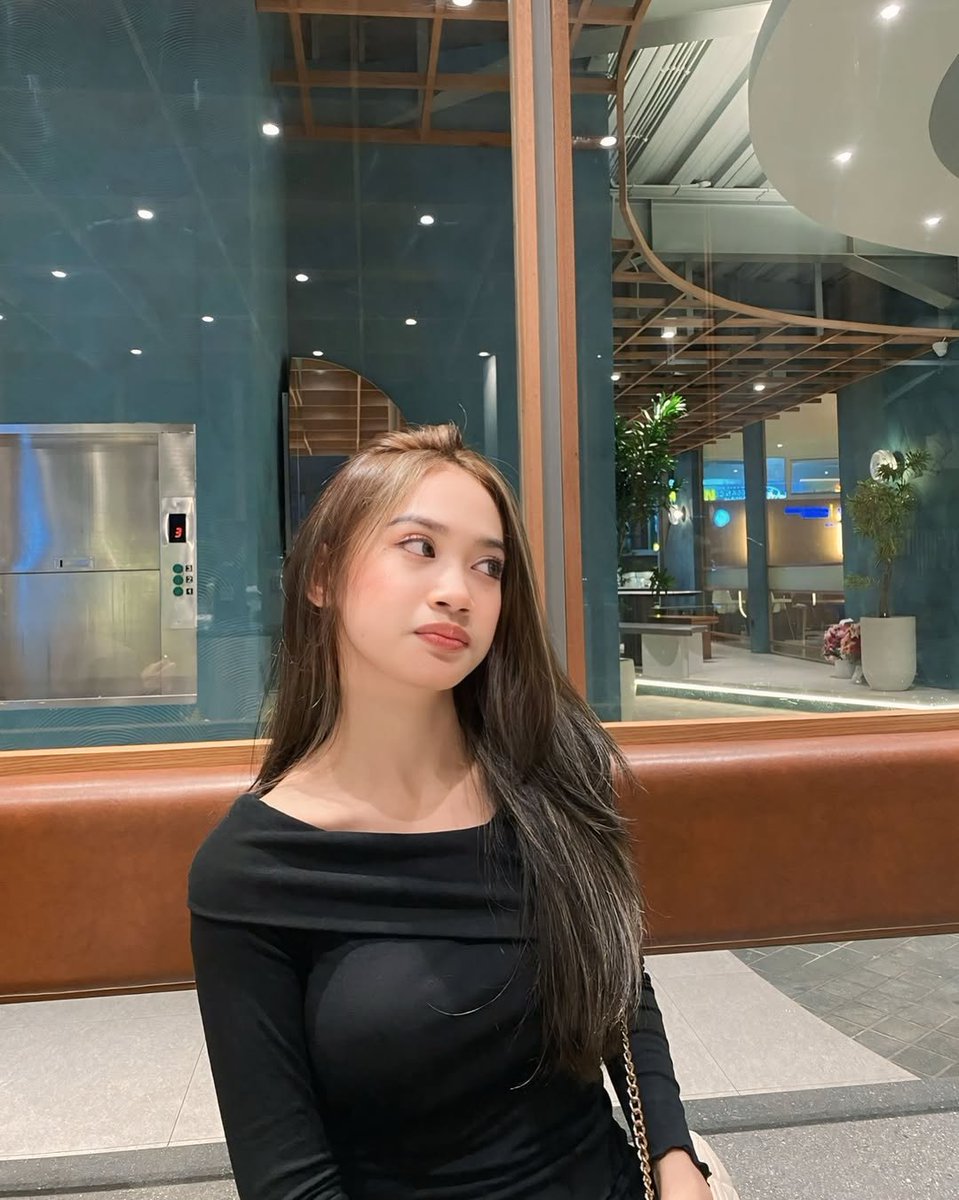 Tynolty's tweet photo. Ready open bo vcs Solo tapi aku chubyy ada ga ya #openbosolo #bosolo https://t.co/Nf8iZTrNcK