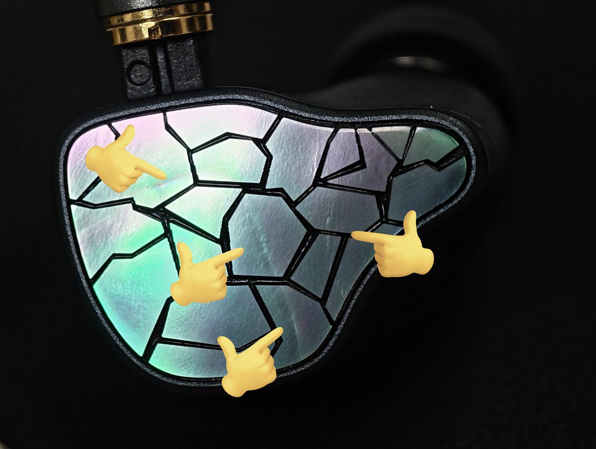 valsgame's tweet photo. THIEAUDIO Hype 4 MKII
私の個体は左右両方ともシワや線が多数あるんだけど皆こんなものなのかな？
かなり気になる... https://t.co/caDK7QvJ43