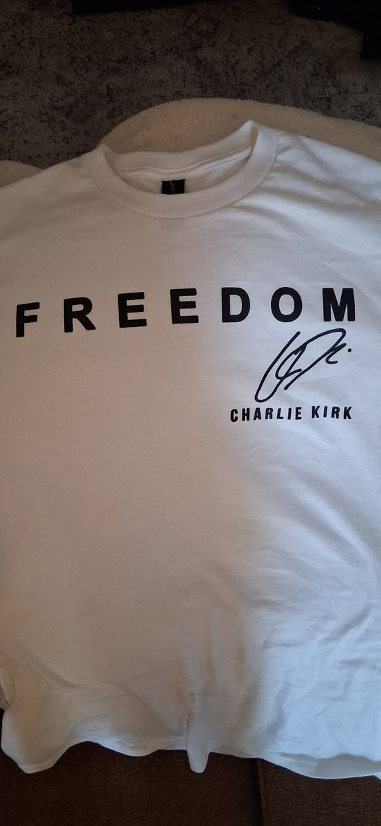 kimberlee2583's tweet photo. Gonna wear my #Freedom shirt for @charliekirk11 through this trial. Thank You to @TheOfficerTatum for being in the courtroom everyday and for great coverage. Also, @MegynKellyShow!!! https://t.co/EmcmjZLBHg