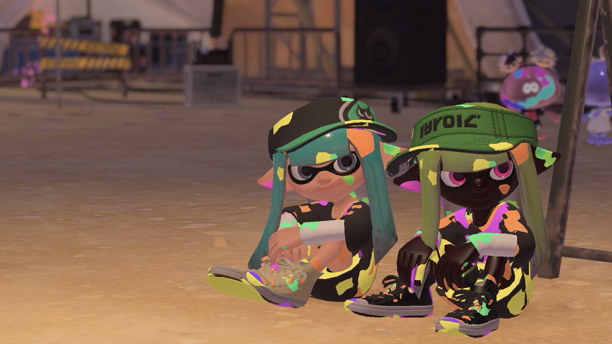 taida72's tweet photo. @N0316_ ならちゃん良かったらお願いします(>  ͜  <)
服は2人ともレイヤードブラックです！もし可能であれば右の子の目は黄緑でお願いします( ･ᴗ･̥̥̥ ) https://t.co/6y9RoqV4qd