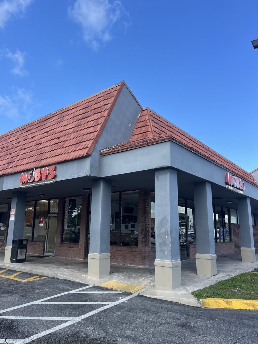 ShawnH_Shift4's tweet photo. MOBYS FISH &amp; CHICKEN is now live with Shift4 Dine !! @Shift4 https://t.co/DVET8IoixK