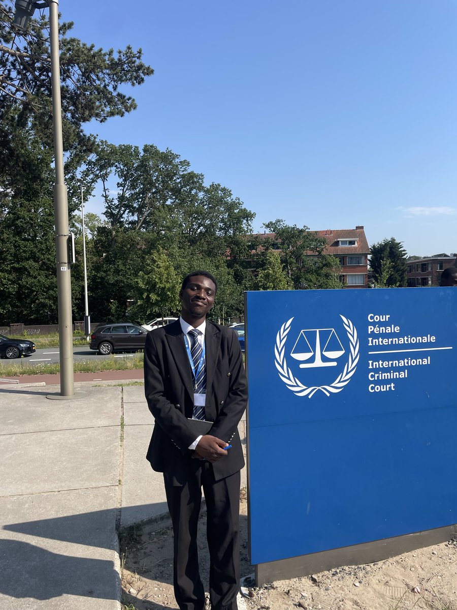 justus200503's tweet photo. Naija boy wey Dey go foreign……….. 
surreal feeling to participate once again in the IBA ICC moot court competition , this time, we left with the spirit of the competition award, out of 98 teams from 48 countries. And here is to goodbye to undergraduate advocacy❤️🫶. #law https://t.co/1um8yXtQ7F
