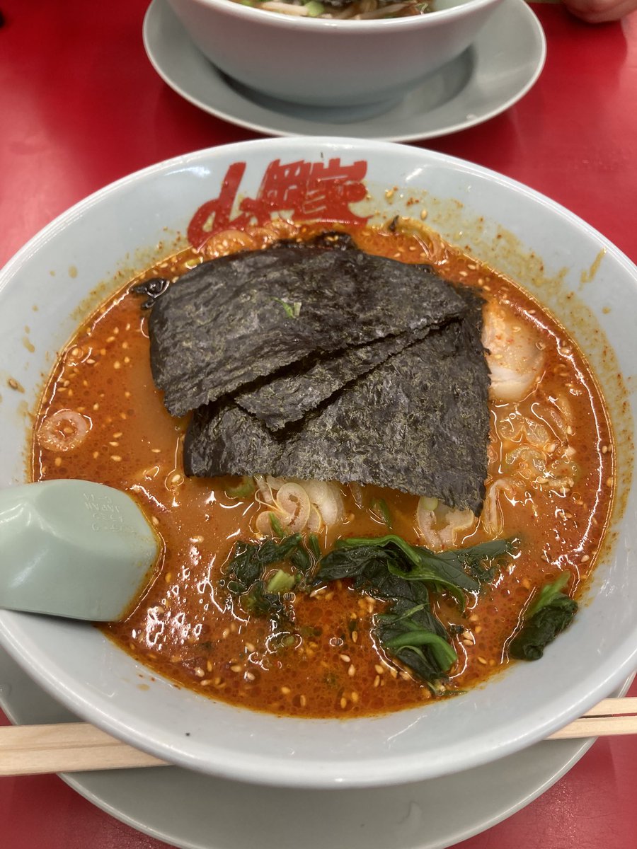 heartcatchituki's tweet photo. 今日すき家と山岡家食べれてしあわせ https://t.co/MXTck8a1Z3