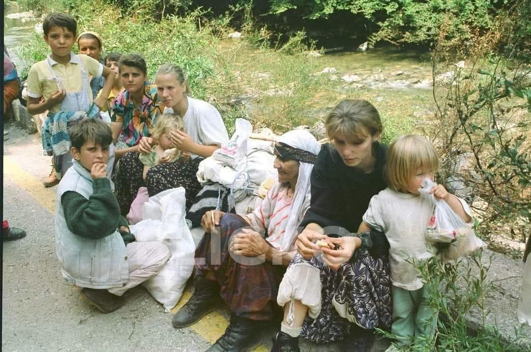 cirijab43791's tweet photo. Srebrenica in July 1995. https://t.co/DLcSvvfRbf