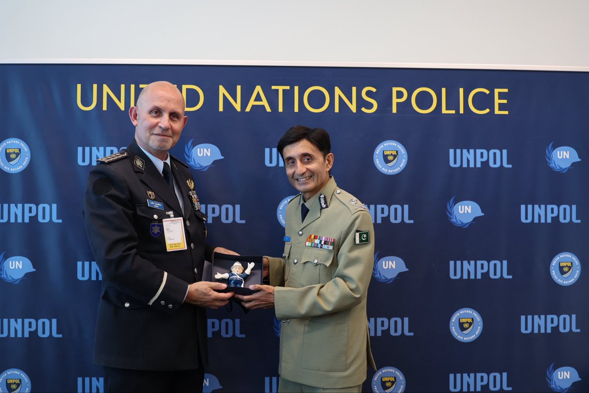 United Nations Police tweet media
