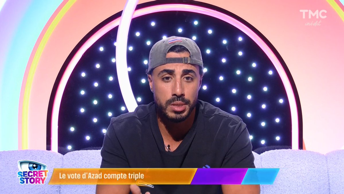 staracreact's tweet photo. Qui a voté qui ?

Greta : Robin et Azad
Arthur : Azad et Robin
Malo : Azad et Océane
Léonie : Arthur et Willy
Azad : Arthur et Willy
 #SecretStory https://t.co/yxeACzYZIj
