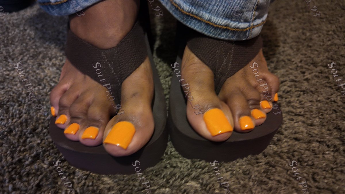 SolePro_93's tweet photo. Capturing @Oshunxv and her perfect Sz 10s. Comfortable shoes are a must and she delivers every time!

Link to full set coming soon! https://t.co/iBlPYERtX7