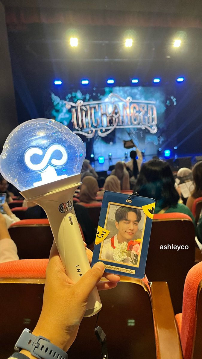 ashelyco8079's tweet photo. Im so Happy ๐ฅน๐ซถ๐ป
040726 - UNCHANGED in Jakarta ๐ซถ๐ป
Thank u @LKMS_official , see u again oppa ๐
#infinite #kimmyungsoo #Lkim #inspirit #unchangedjakarta https://t.co/3dFcidJg3W
