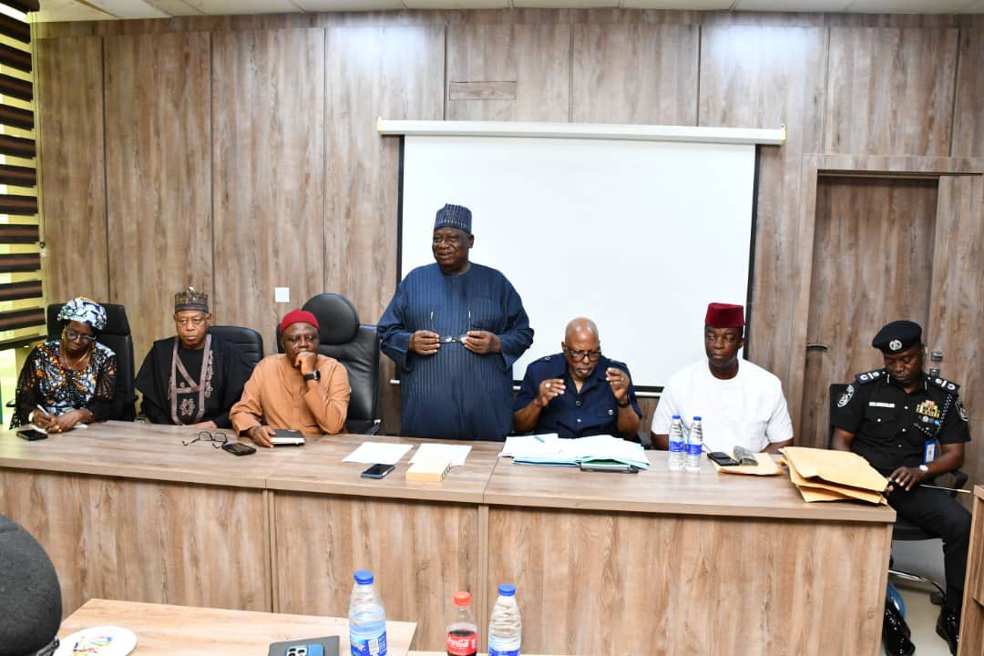 Olayemiesan's tweet photo. Breaking: PSC Dismisses Four Senior Police Officers, Sanctions 31 Others for Misconduct

The Police Service Commission has dismissed four senior police officers and sanctioned 31 others over various acts of misconduct in a major disciplinary exercise aimed at strengthening accountability within the Nigeria Police https://t.co/cmkDPvnUdk

The decisions were approved during the Commission’s plenary meeting held at its Corporate Headquarters in Abuja, according to a statement issued on Tuesday by the Head of Protocol and Public Relations, Torty Njoku Kalu.

The Commission said the four dismissed officers were found guilty of gross misconduct, unprofessional conduct and acts unbecoming of public officers.

As part of the disciplinary measures, 10 senior officers were demoted. Three Superintendents of Police were reduced to the rank of Deputy Superintendent of Police, two Deputy Superintendents of Police were reduced to Assistant Superintendent of Police, while five Assistant Superintendents of Police were demoted to the rank of https://t.co/HOXJ6iilH0 Enforcement

The Commission also approved the compulsory retirement of two officers in the public interest.

Other sanctions included severe reprimands for 10 officers, reprimands for five officers, warning letters for three officers and a letter of advice issued to one officer. Seven officers were, however, exonerated after investigations cleared them of wrongdoing.
 #NigeriaPolice
#NigeriaPoliceForce
#NPF
#PoliceServiceCommission