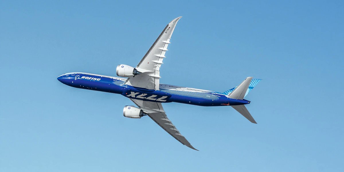 AviationGreeks's tweet photo. Boeing quietly bumped the 777X range figures:
777-8: 9,500 NM (+755)
777-9: 8,000 NM (+715)
Now closing the gap on the A350-1000ULR (~10,000 NM). No word yet on what changed under the hood. #Boeing #777X #AvGeek https://t.co/tt0fu4dj34