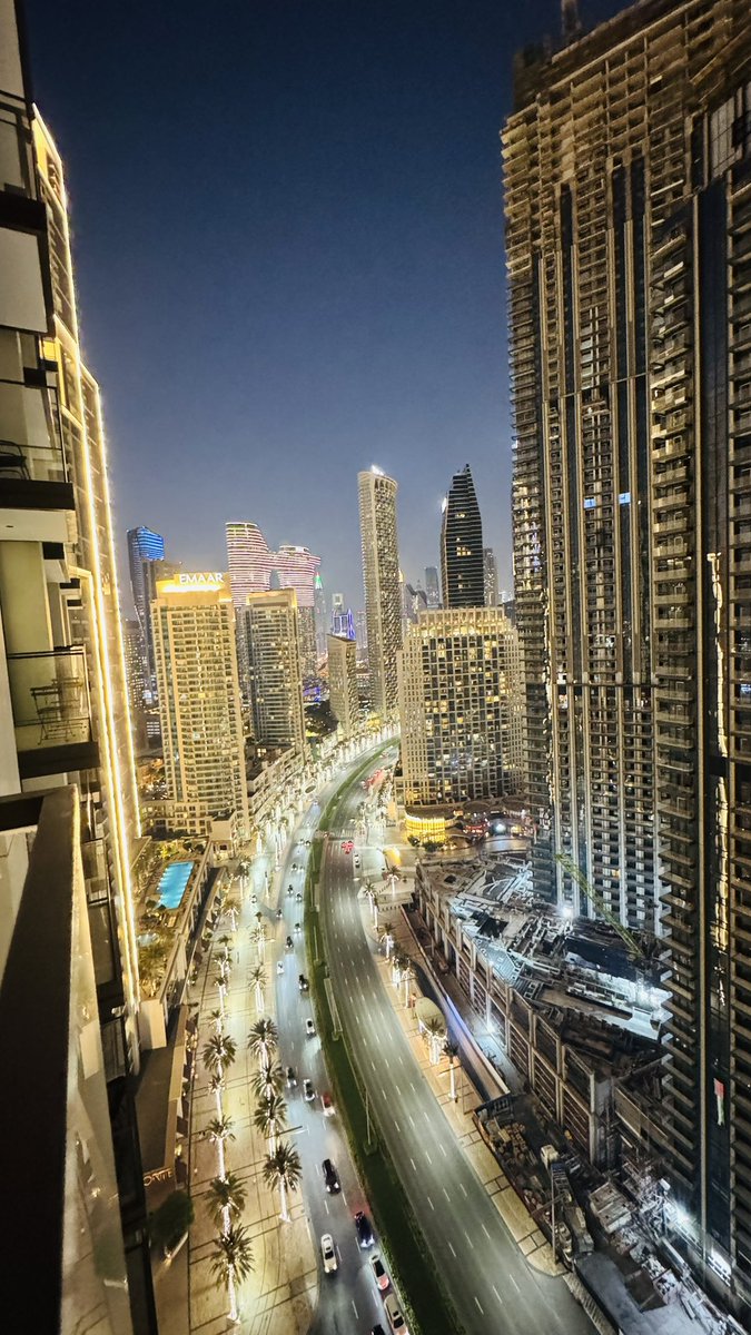 kapildhama's tweet photo. Balcony view https://t.co/LSPyvOIHBs