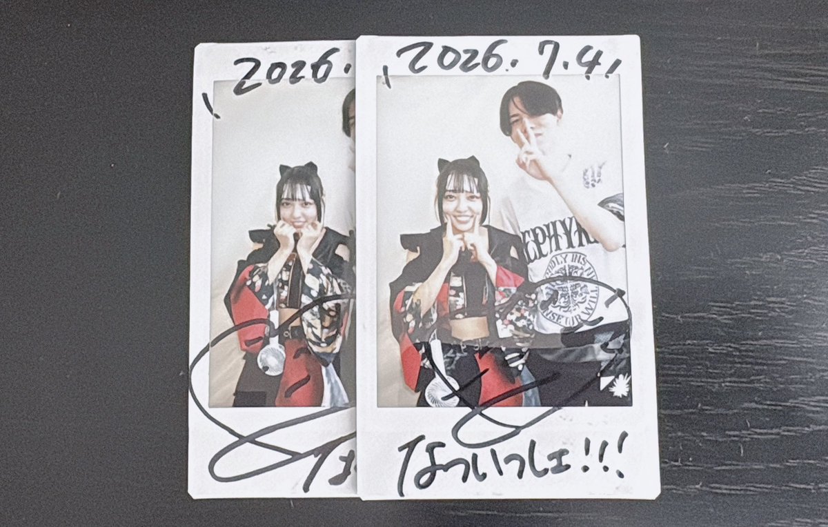 lickeymous24_7's tweet photo. 他のみんなはおでこに冷えピタ貼らないって言ったけど私は貼ってきたって謎のマウント取っててかっこよかった https://t.co/S5evjKFurS
