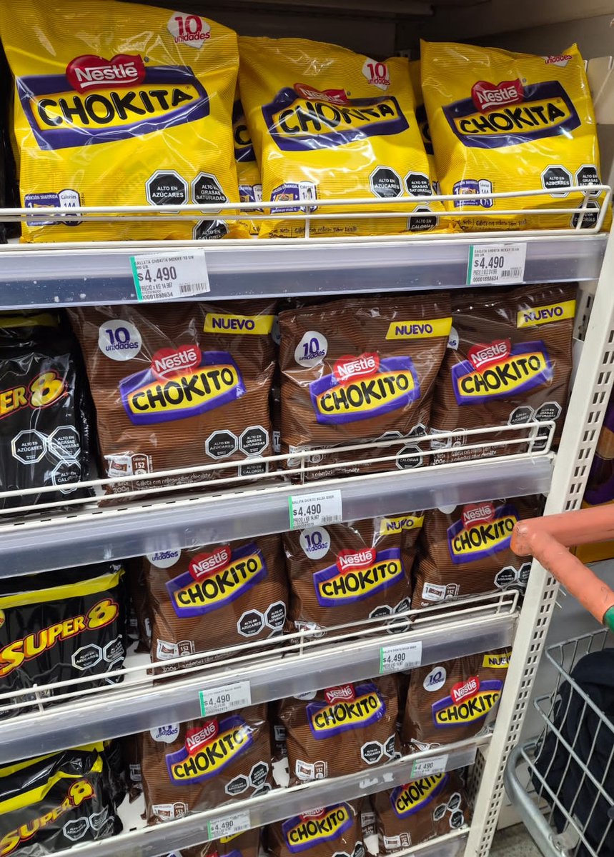_clau_andre77_'s tweet photo. Cáchate, ahora hay "Chokito" https://t.co/Sr7vmNRpoa