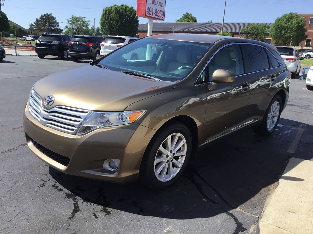 Kinglamarr___'s tweet photo. 2012 Toyota Venza 
From The US straight to your doorstep in Nigeria! 🇳🇬

🏷️: ₦16.5 Million ($11.7K) ONLY
 (All-in: buy + ship + customs + detailing + delivery)  
ETA: 6-8 weeks  

Contact for details 📥 https://t.co/LNSkDLr9Um