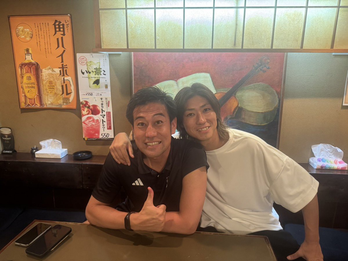 NABE0226's tweet photo. 大好きな先輩⚽️

社長というプレッシャーのかかる立場になっても、変わらない人柄。

ノザさんはノザさんでした笑

また会いに行きます！

大好きだぞ〜

#アルビレックス新潟　#野澤洋輔 https://t.co/XECbMYzTZ8