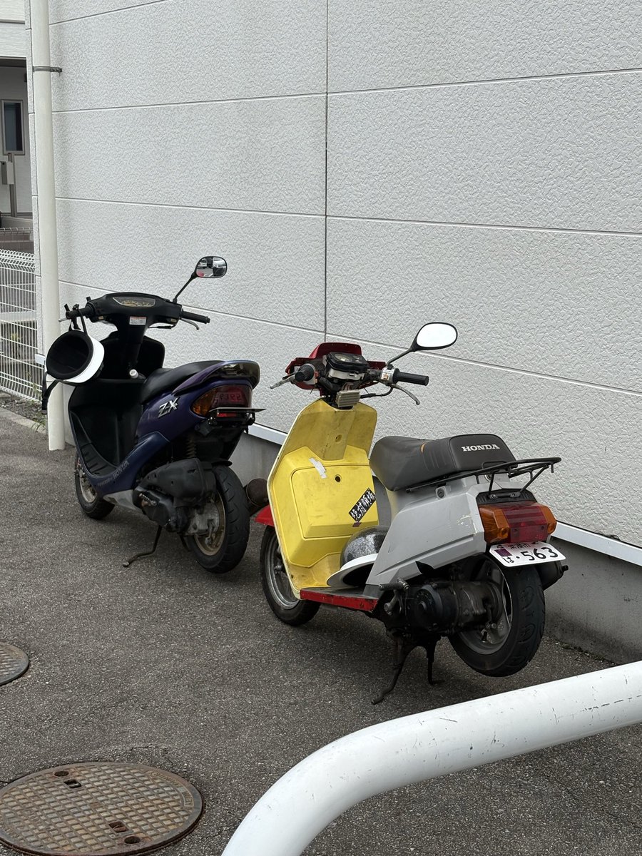 momo_rc226's tweet photo. これから増えるカッコイイバイク https://t.co/FGge7pgo9f