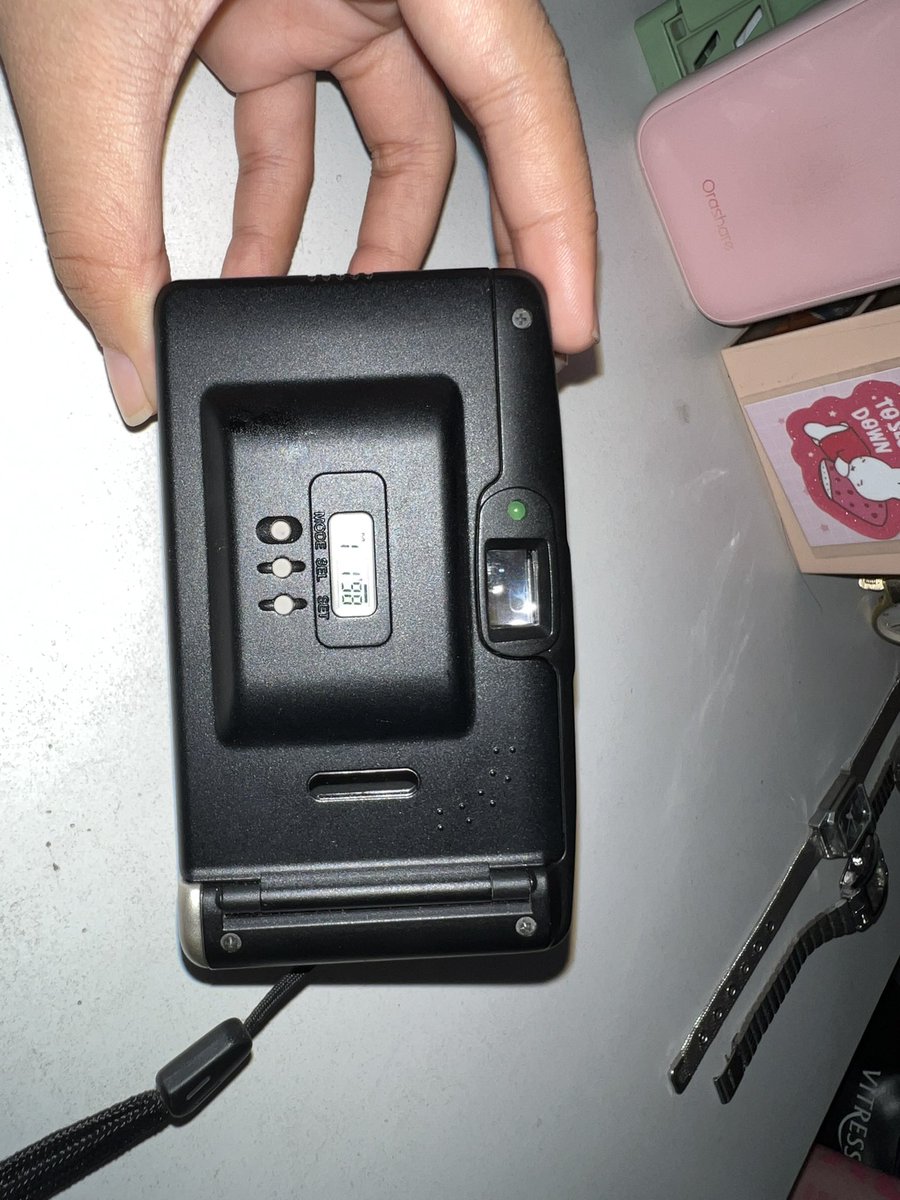 cvxmixxx's tweet photo. ✶ wts lfb ph

canon af 10 digi cam 🩶

₱ 2,500 (slightly nego)

ꔛ working properly (not sure lang sa flash)
ꔛ physical condition 10/10
ꔛ gcash/maribank

t. digital camera https://t.co/LbSvHDBrVs