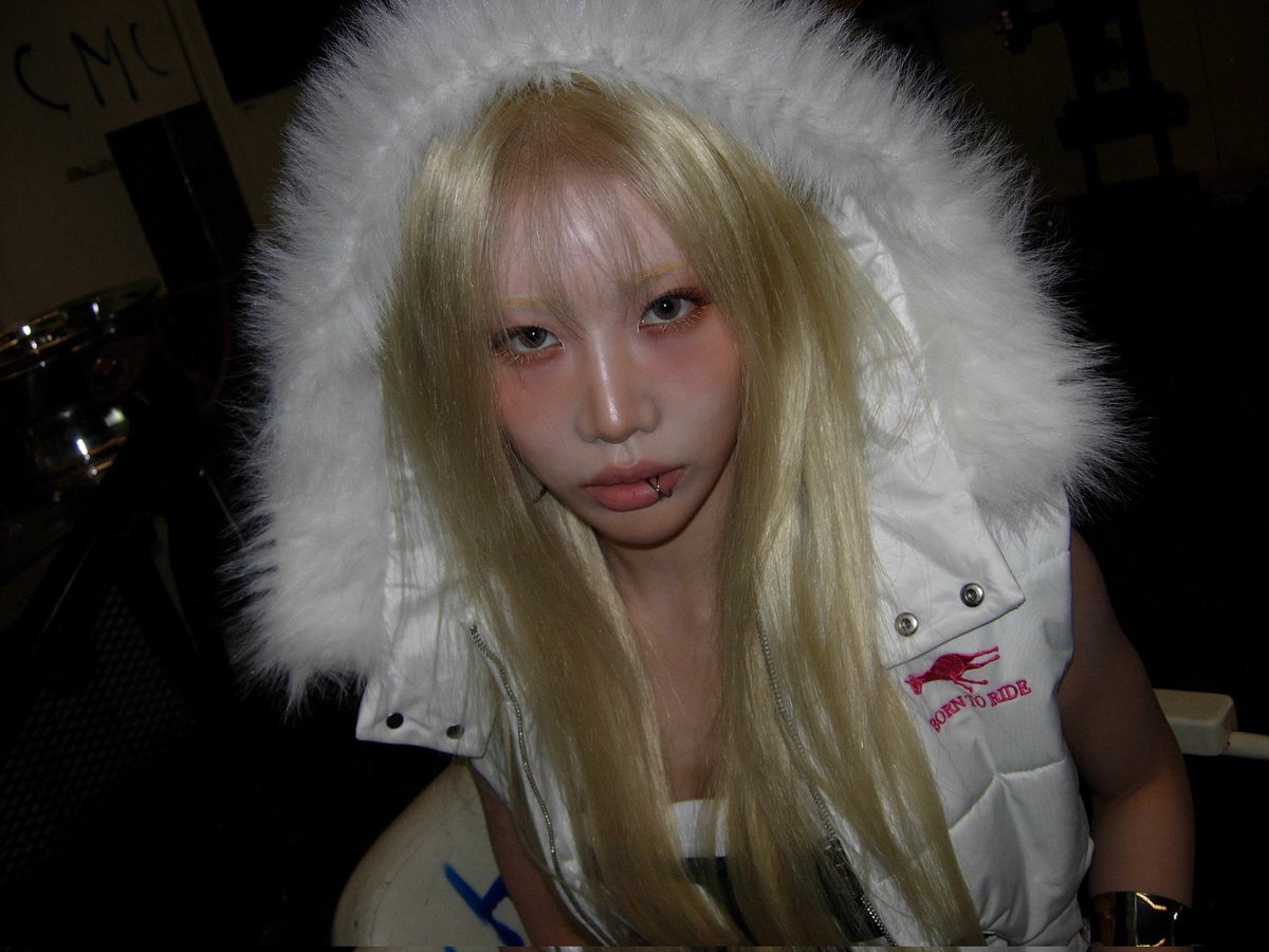 zipARTMS's tweet photo. Kimlip Instagram update 

#김립 #KIMLIP  #아르테미스 #ARTMS
#Hyper_Ego https://t.co/nABsybUXED