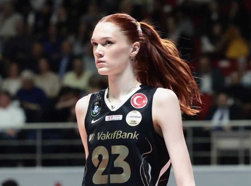 AvidVolley's tweet photo. marina markova is coming to end us all https://t.co/HfaILgRAph