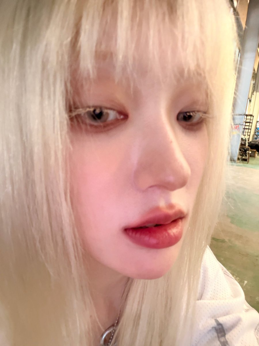 zipARTMS's tweet photo. Choerry update on BUBBLE 

#최리 #CHOERRY #아르테미스 #ARTMS #Hyper_Ego https://t.co/djYO8WrXZ5