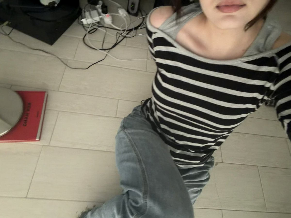 timewarpangelss's tweet photo. day off ! https://t.co/zbG7yjOcuM
