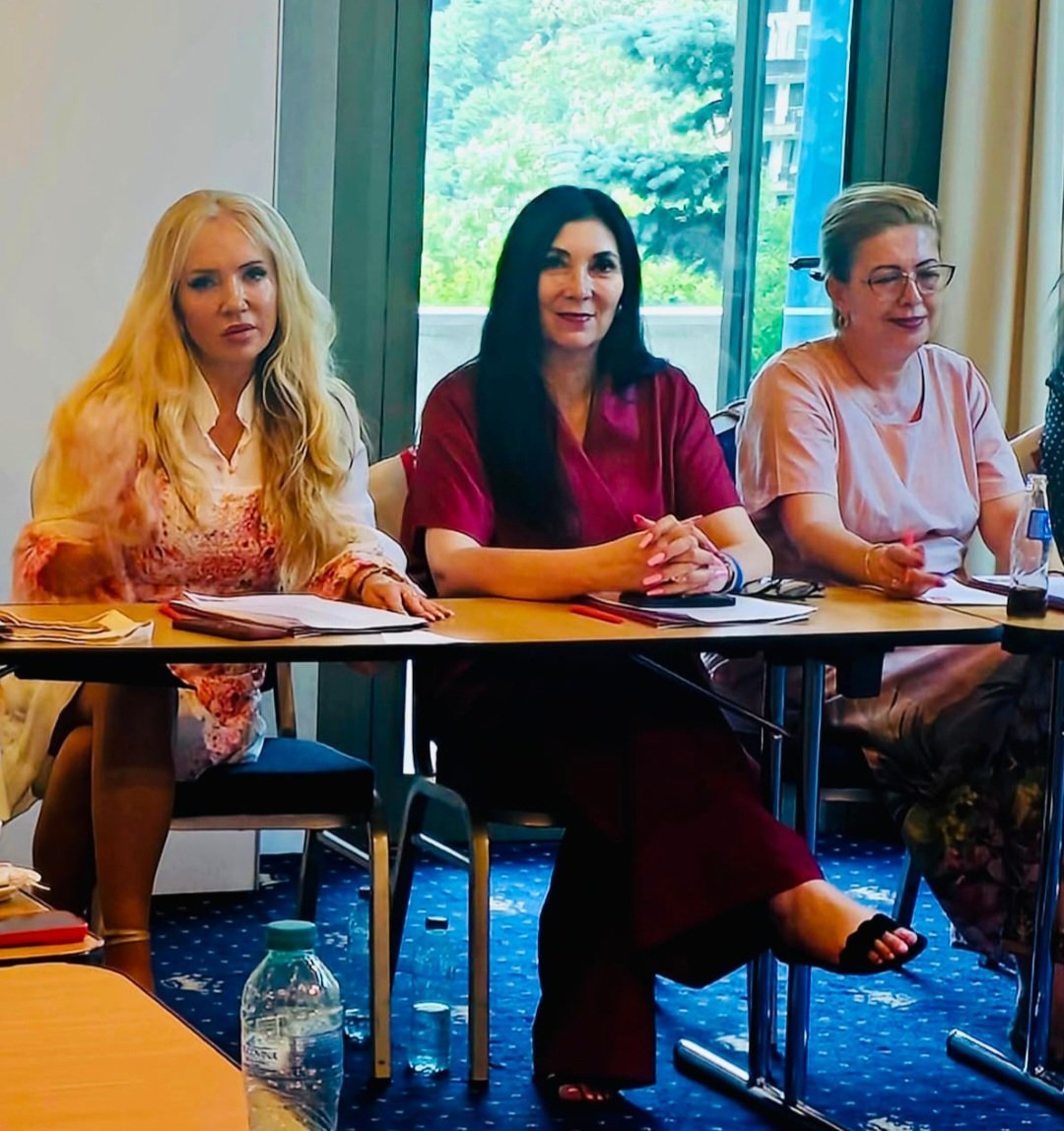 DebelkaLilla's tweet photo. În perioada 3–5 iulie 2026 am avut bucuria de a participa la Școala Politică de Vară „Leadership-ul politic al femeilor social-democrate”, desfășurată la Sinaia. https://t.co/57lI48rJkD