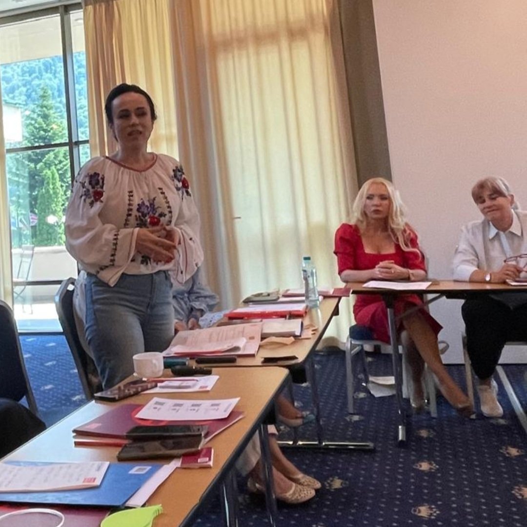 DebelkaLilla's tweet photo. În perioada 3–5 iulie 2026 am avut bucuria de a participa la Școala Politică de Vară „Leadership-ul politic al femeilor social-democrate”, desfășurată la Sinaia. https://t.co/57lI48rJkD