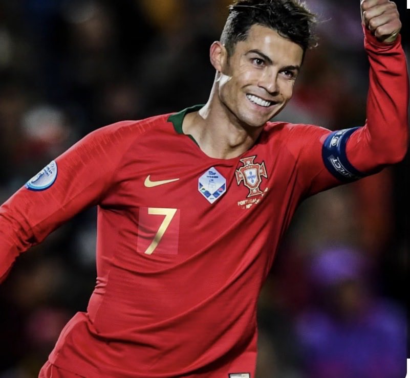 UgocityGlobal's tweet photo. “Still at the top of his game! Cristiano Ronaldo once again proves why he’s a legend. His recent performance shows that age is just a number. ⚽🔥 #Ronaldo #GOAT #Football” https://t.co/J3IxsXVHTH