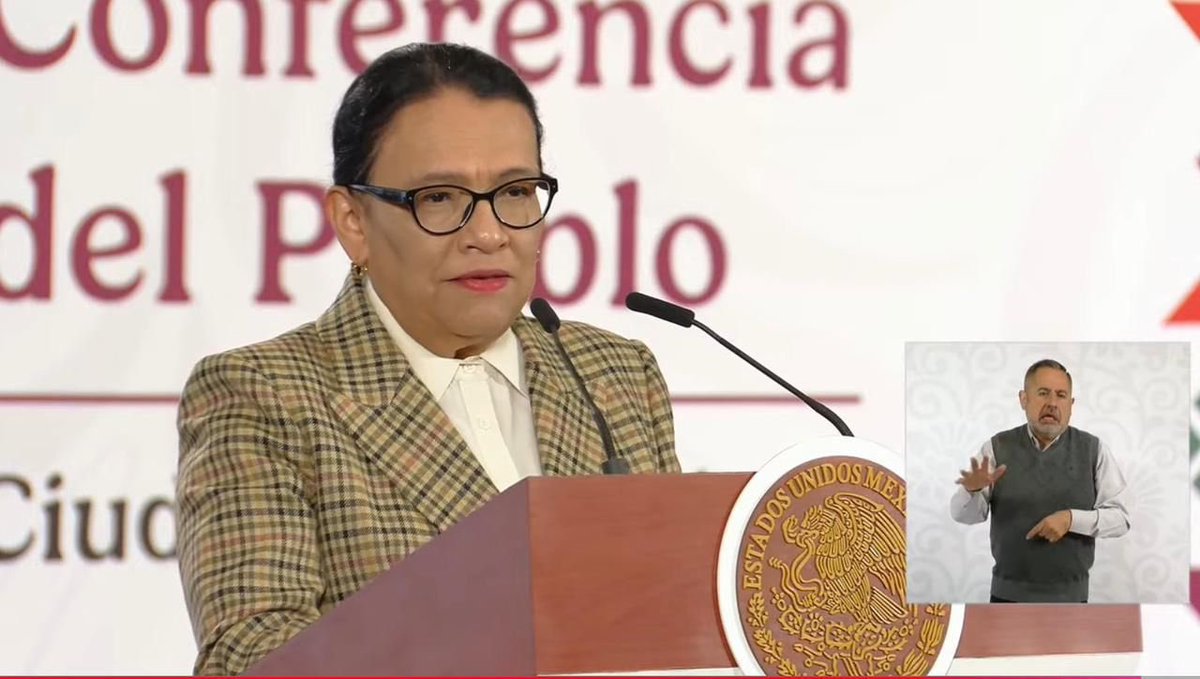 CDJ_NotiJuarez's tweet photo. *👀🙊VIDEO :Rosa Icela exhibe cronología del caso “El Mayo”; Gobierno sostiene que 🤥Ken Salazar mintió.*
Más información 🔗👇📣
https://t.co/T76cxSYb64 https://t.co/AoE1HgRNna