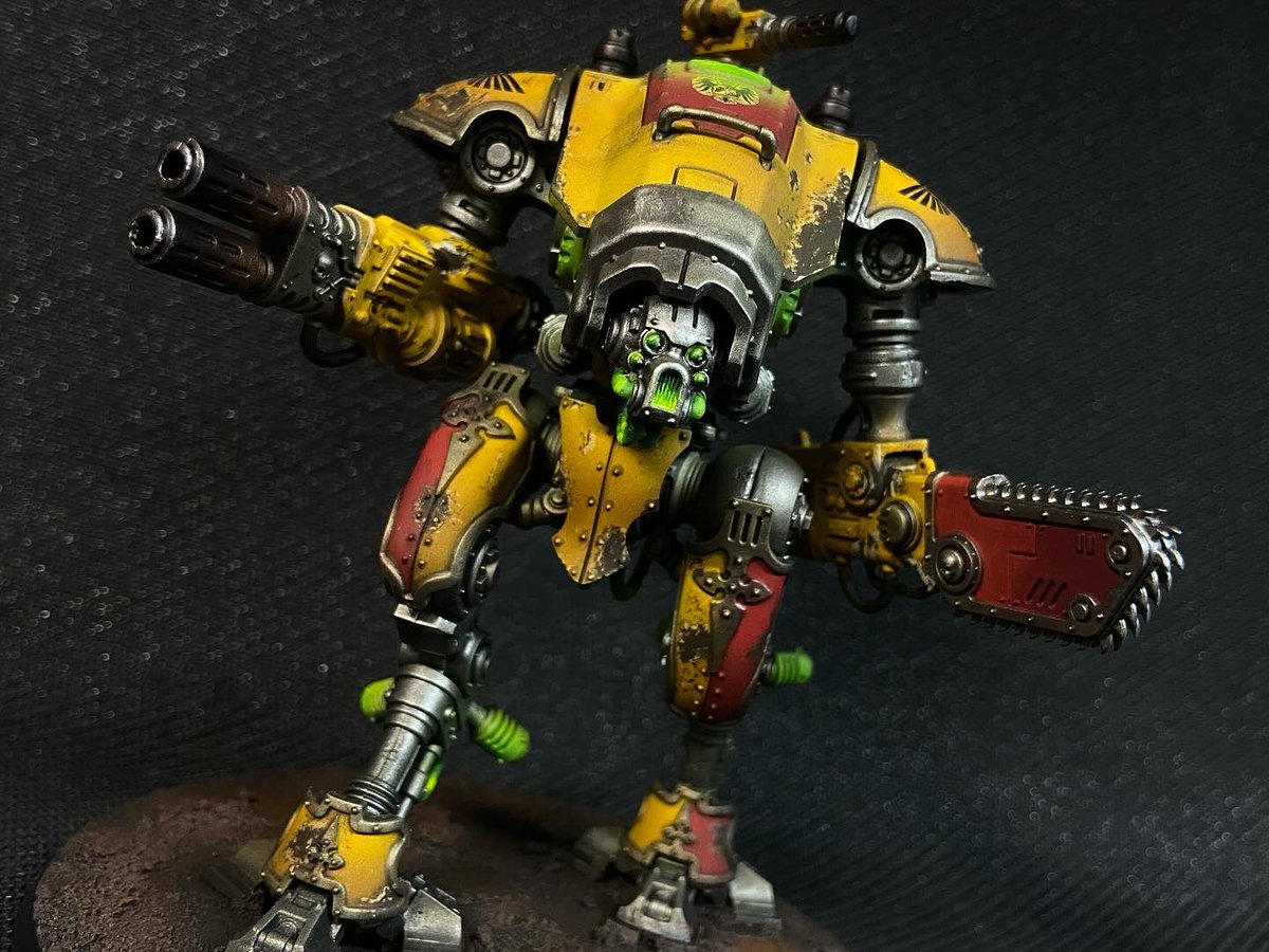 LegitMiniPaintn's tweet photo. Don’t you just hate that feeling when you work on a commission, but wish you could keep it. #warhammer #imperialknights https://t.co/pAhrzuRxXO